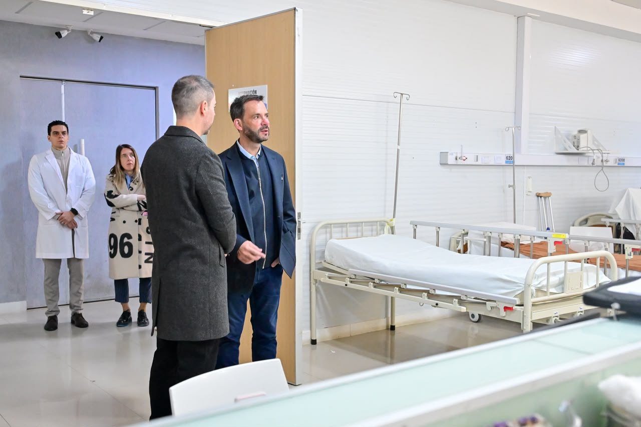 NOTICIAS ESCOBAR: AMPLIACION DEL HOSPITAL MUNICIPAL DE GARIN